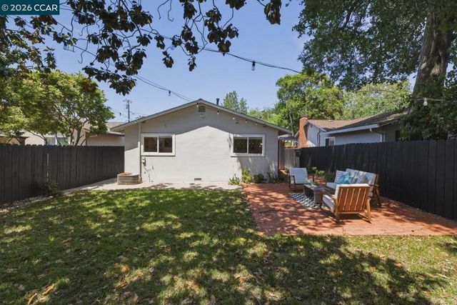 634 Teresa St, Martinez, CA 94553