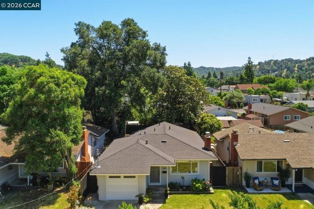 634 Teresa St, Martinez, CA 94553
