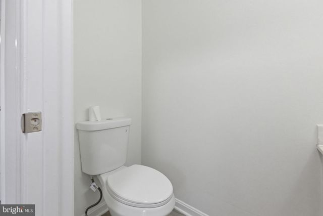 6126 OLD BRENTFORD CT, Alexandria, VA 22310