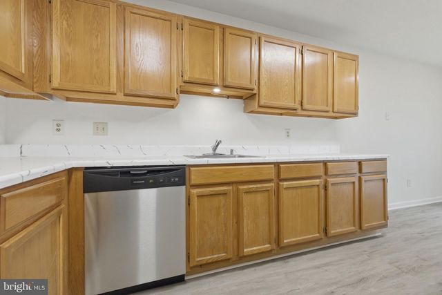 6126 OLD BRENTFORD CT, Alexandria, VA 22310