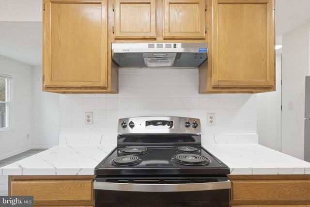 6126 OLD BRENTFORD CT, Alexandria, VA 22310