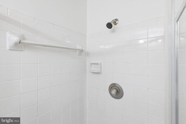 6126 OLD BRENTFORD CT, Alexandria, VA 22310