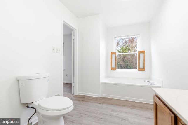 6126 OLD BRENTFORD CT, Alexandria, VA 22310