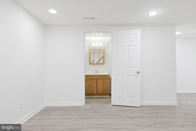 6126 OLD BRENTFORD CT, Alexandria, VA 22310