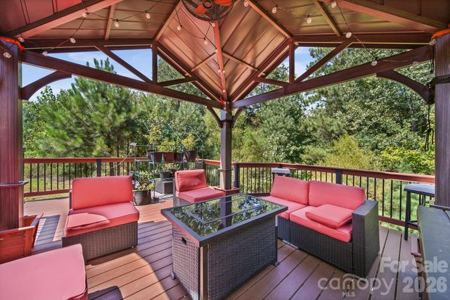 4104 Long Arrow Drive, Concord, NC 28025
