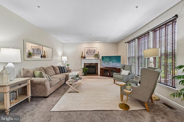 5004 SWITZER BARN LN, Frederick, MD 21703
