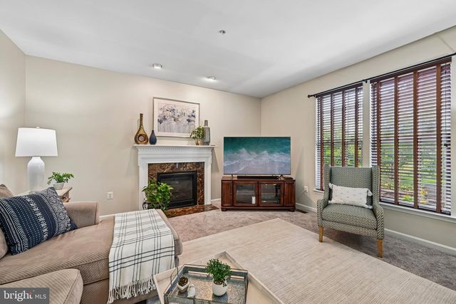 5004 SWITZER BARN LN, Frederick, MD 21703