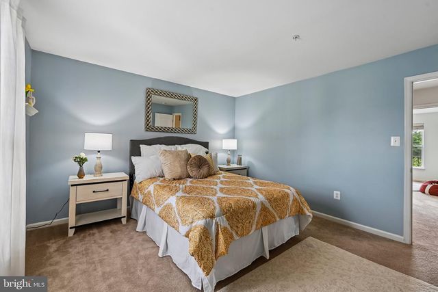 5004 SWITZER BARN LN, Frederick, MD 21703
