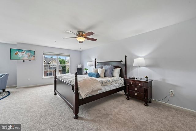 5004 SWITZER BARN LN, Frederick, MD 21703