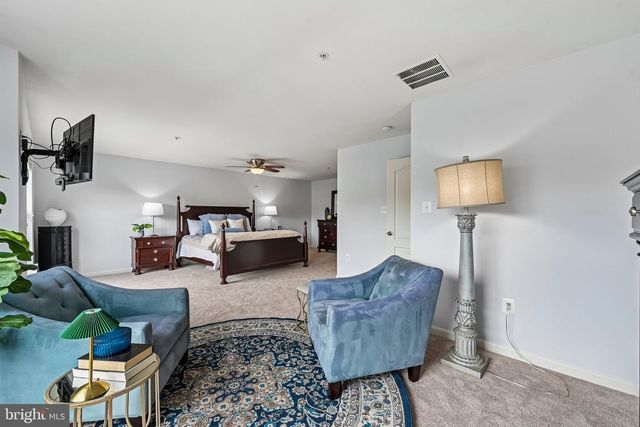 5004 SWITZER BARN LN, Frederick, MD 21703