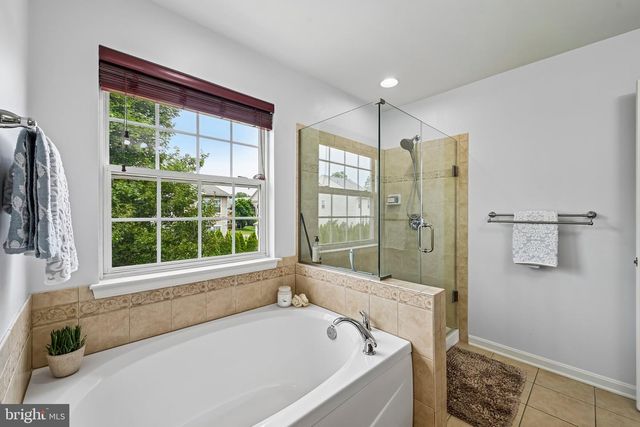 5004 SWITZER BARN LN, Frederick, MD 21703