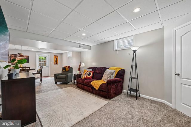 5004 SWITZER BARN LN, Frederick, MD 21703