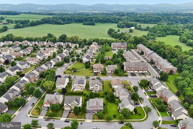 5004 SWITZER BARN LN, Frederick, MD 21703