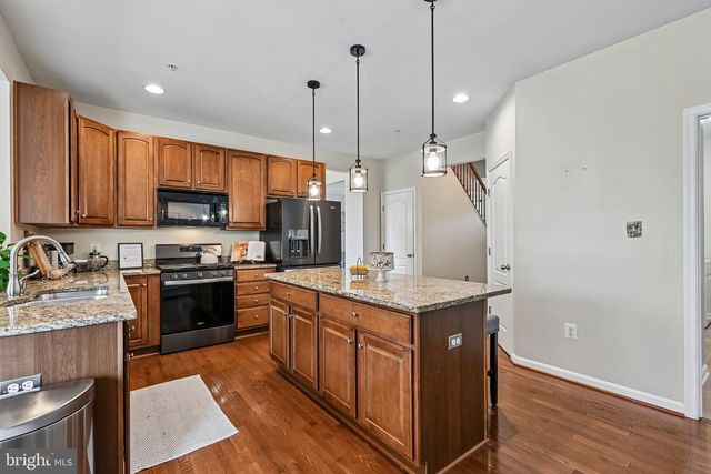 5004 SWITZER BARN LN, Frederick, MD 21703