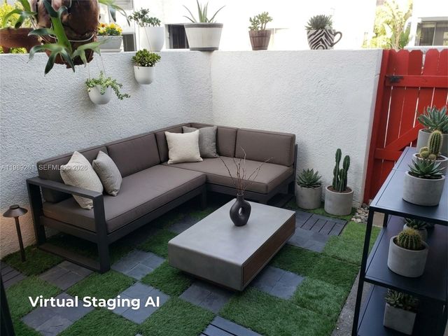 3027 NE 183rd Ln 27, Aventura, FL 33160