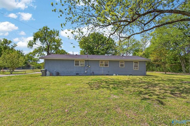 6038 Norris Mill Road, Hartselle, AL 35640