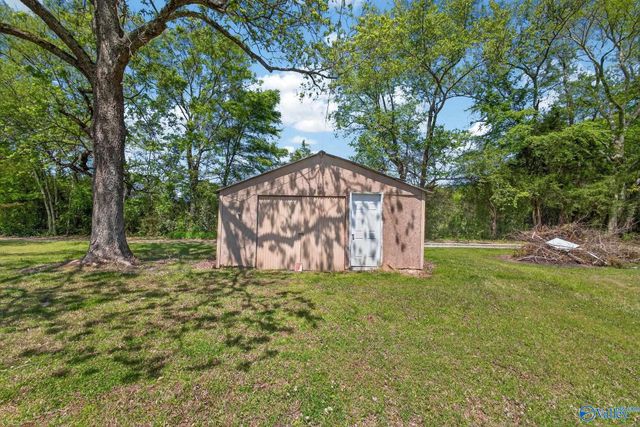 6038 Norris Mill Road, Hartselle, AL 35640