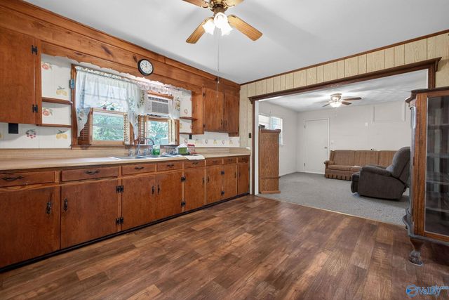 6038 Norris Mill Road, Hartselle, AL 35640