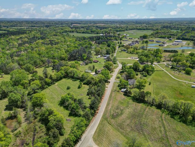 6038 Norris Mill Road, Hartselle, AL 35640