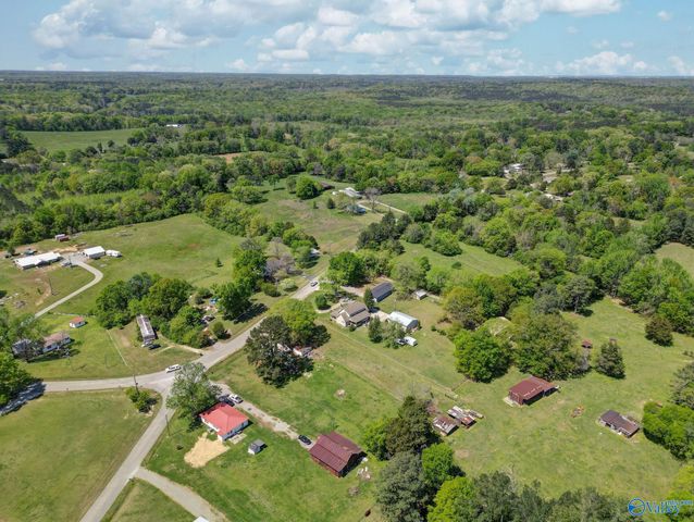 6038 Norris Mill Road, Hartselle, AL 35640