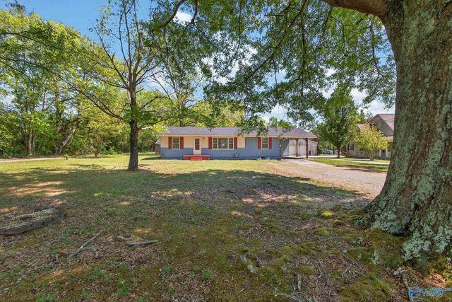 6038 Norris Mill Road, Hartselle, AL 35640