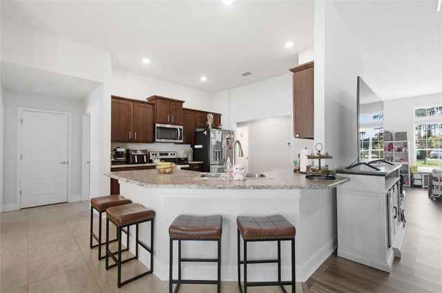 80 BURNING BUSH DRIVE, Palm Coast, FL 32137