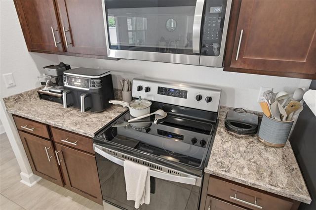 80 BURNING BUSH DRIVE, Palm Coast, FL 32137