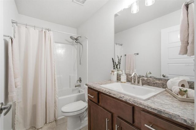 80 BURNING BUSH DRIVE, Palm Coast, FL 32137