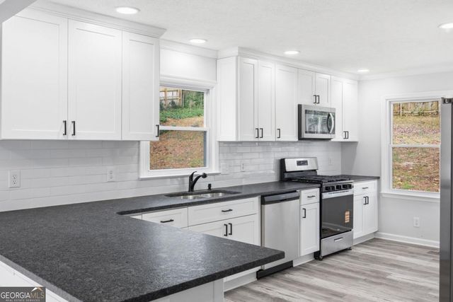 104 Southfork Drive, Woodstock, GA 30189