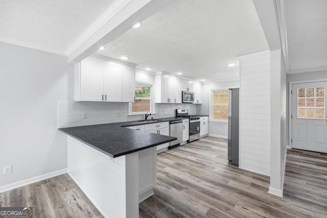 104 Southfork Drive, Woodstock, GA 30189