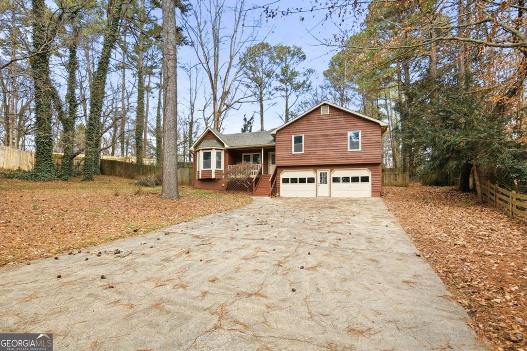 104 Southfork Drive, Woodstock, GA 30189