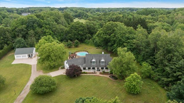 8236 Alpine Avenue, Sparta, MI 49345
