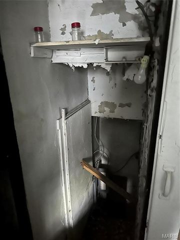 809 N 23rd Street, East St Louis, IL 62205