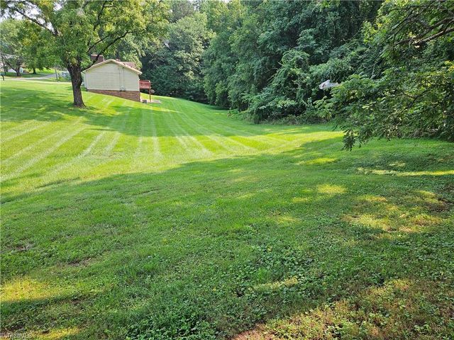 219 Cedarbrook Road, Jonesville, NC 28642