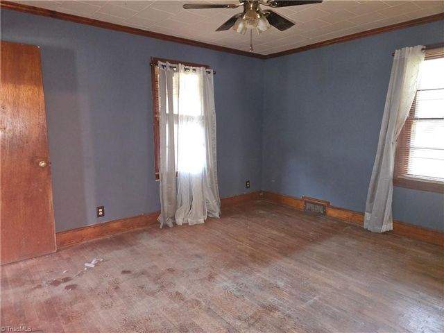 219 Cedarbrook Road, Jonesville, NC 28642