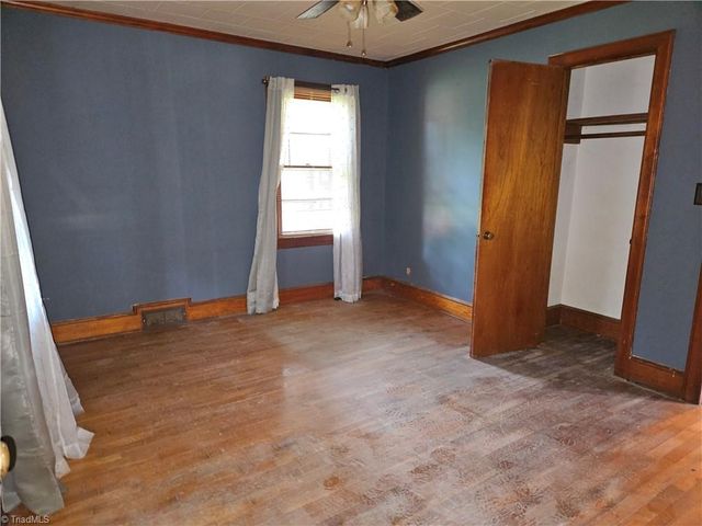 219 Cedarbrook Road, Jonesville, NC 28642