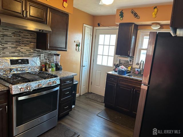 174 Suydam Street, New Brunswick, NJ 08901