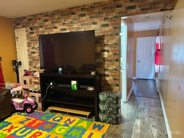 174 Suydam Street, New Brunswick, NJ 08901