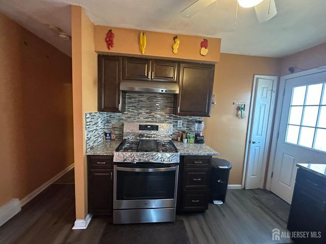 174 Suydam Street, New Brunswick, NJ 08901