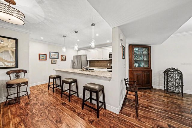 4805 UMBER COURT, Tampa, FL 33624