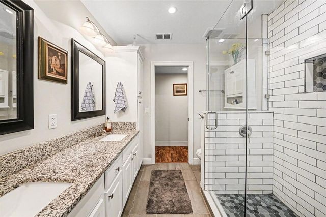 4805 UMBER COURT, Tampa, FL 33624