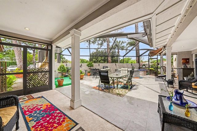 4805 UMBER COURT, Tampa, FL 33624