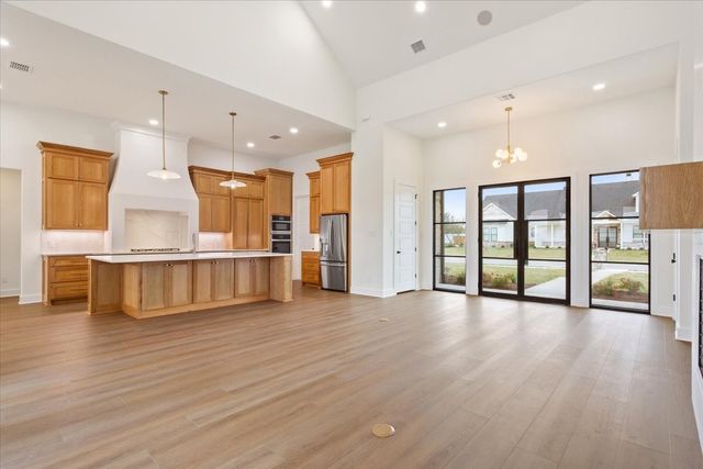 919 Fawn Drive, Mcgregor, TX 76657