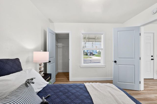 4001 58th St, Sacramento, CA 95820