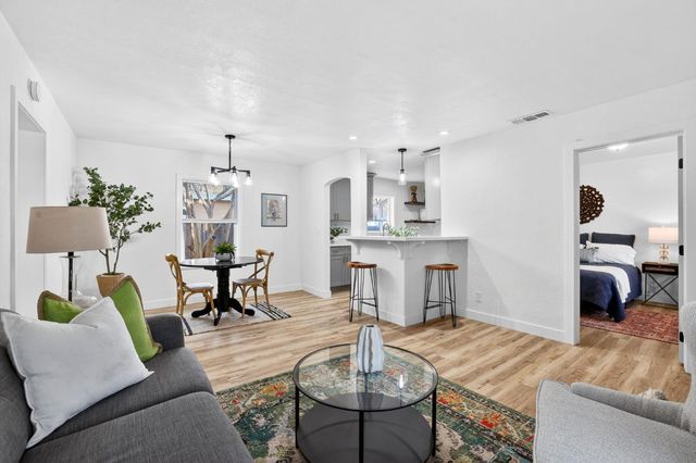 4001 58th St, Sacramento, CA 95820