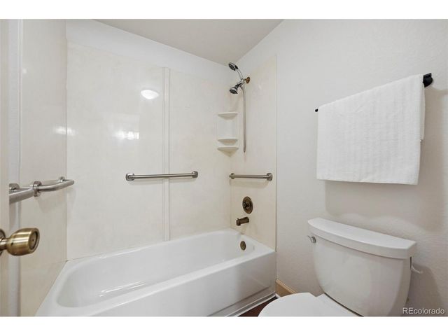 2075 Mulligan Dr, Colorado Springs, CO 80920