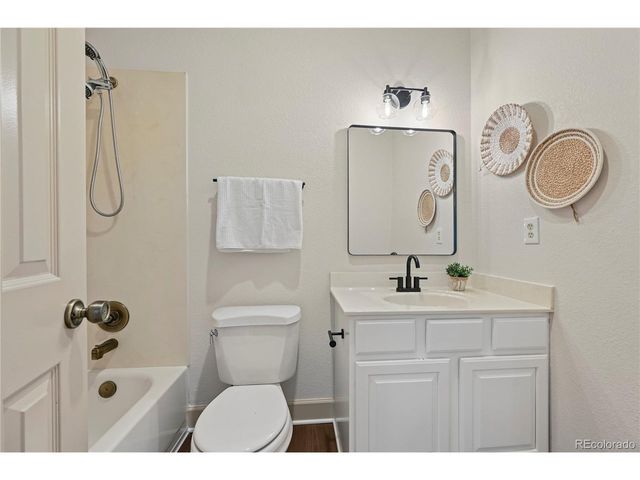 2075 Mulligan Dr, Colorado Springs, CO 80920