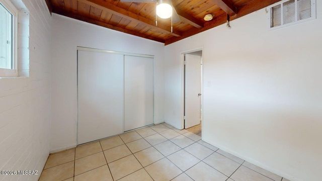 3564 E Kleindale Rd Apt B, Tucson, AZ 85716
