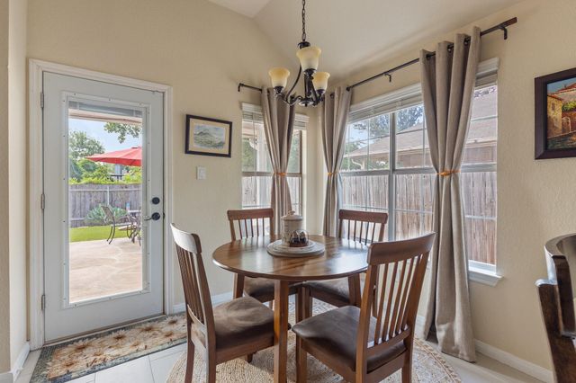 2305 Raintree PATH, Round Rock, TX 78664