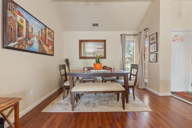 2305 Raintree PATH, Round Rock, TX 78664